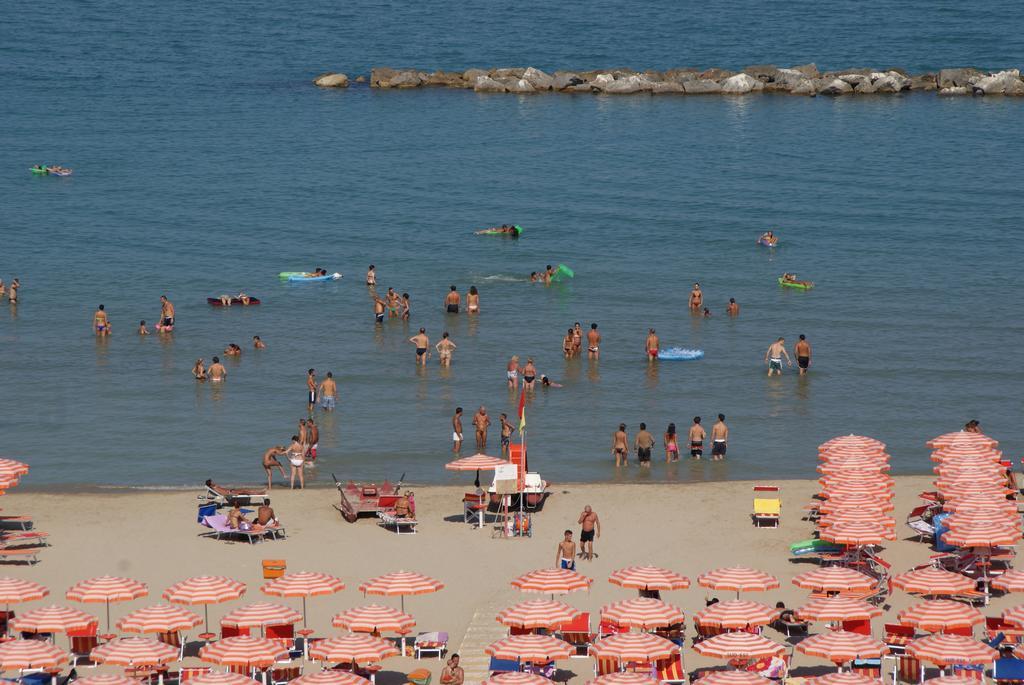 Casa Vacanze Villa Spina San Benedetto del Tronto Dış mekan fotoğraf